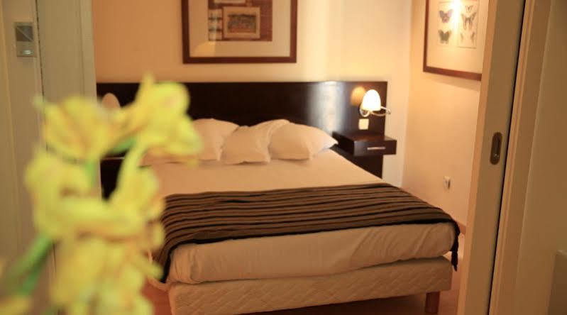 Adonis Excellior Grand Geneve Aparthotel Veigy-Foncenex Exterior photo